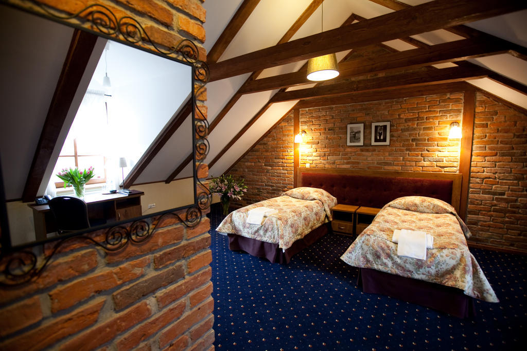 U Pietrzakow Hotel Zielonka  Bilik gambar